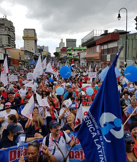 Costa Rica: Sindicatos de Educación se unen a protesta contra plan fiscal