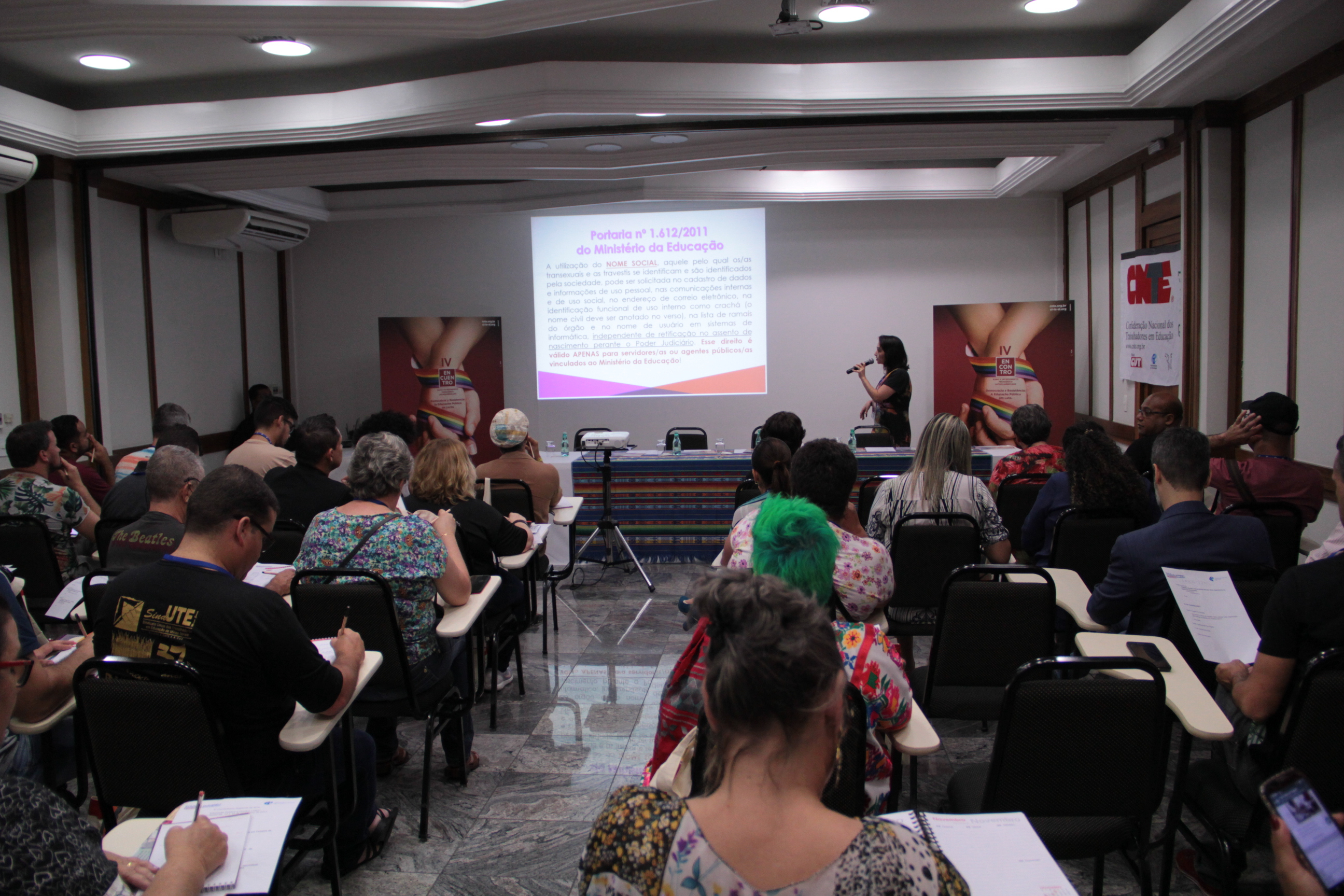 El trabajo docente y la lucha contra la discriminación por orientación sexual en América Latina 