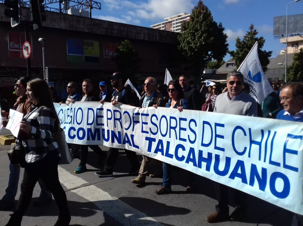 Magisterio chileno apuesta por movilización creciente