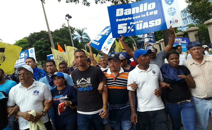 Docentes se mantienen firmes en su reclamo del cumplimiento del presupuesto para la Universidad del Estado