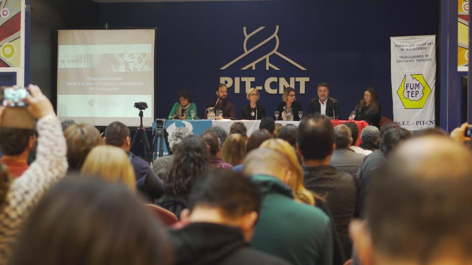 Gavrielatos: “Uruguay se encuentra en una encrucijada”