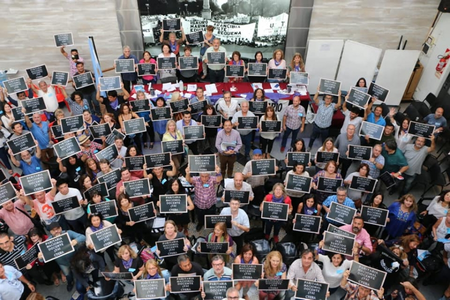 Argentina: Congreso de CTERA resolvió por unanimidad no inicio del ciclo lectivo 