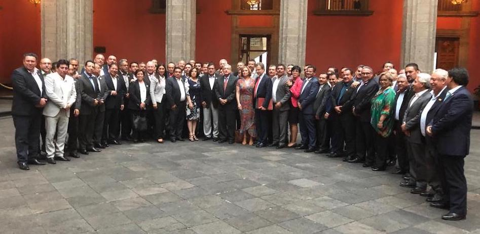 México: SNTE expresó apoyo al gobierno ante amenazas de Trump 