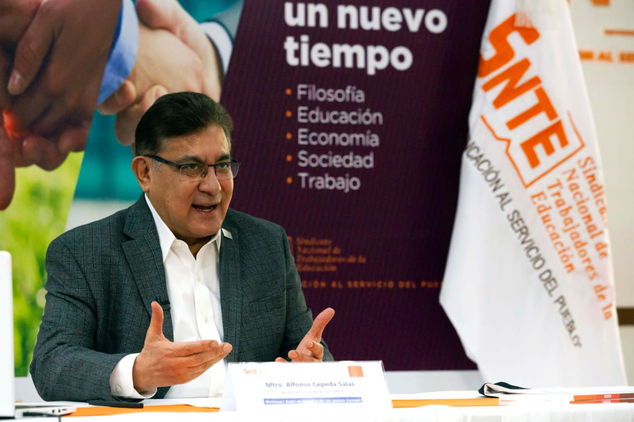 México: maestros, actores fundamentales para construir el nuevo tiempo 