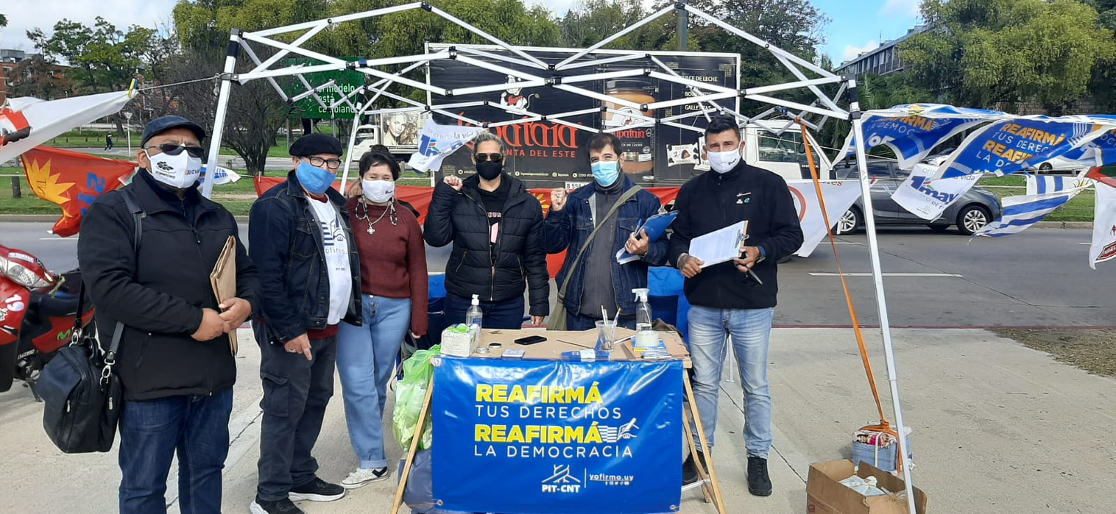 Uruguay: sindicatos de la educación continúan recolectando firmas para llevar a referendum artículos regresivos de la LUC