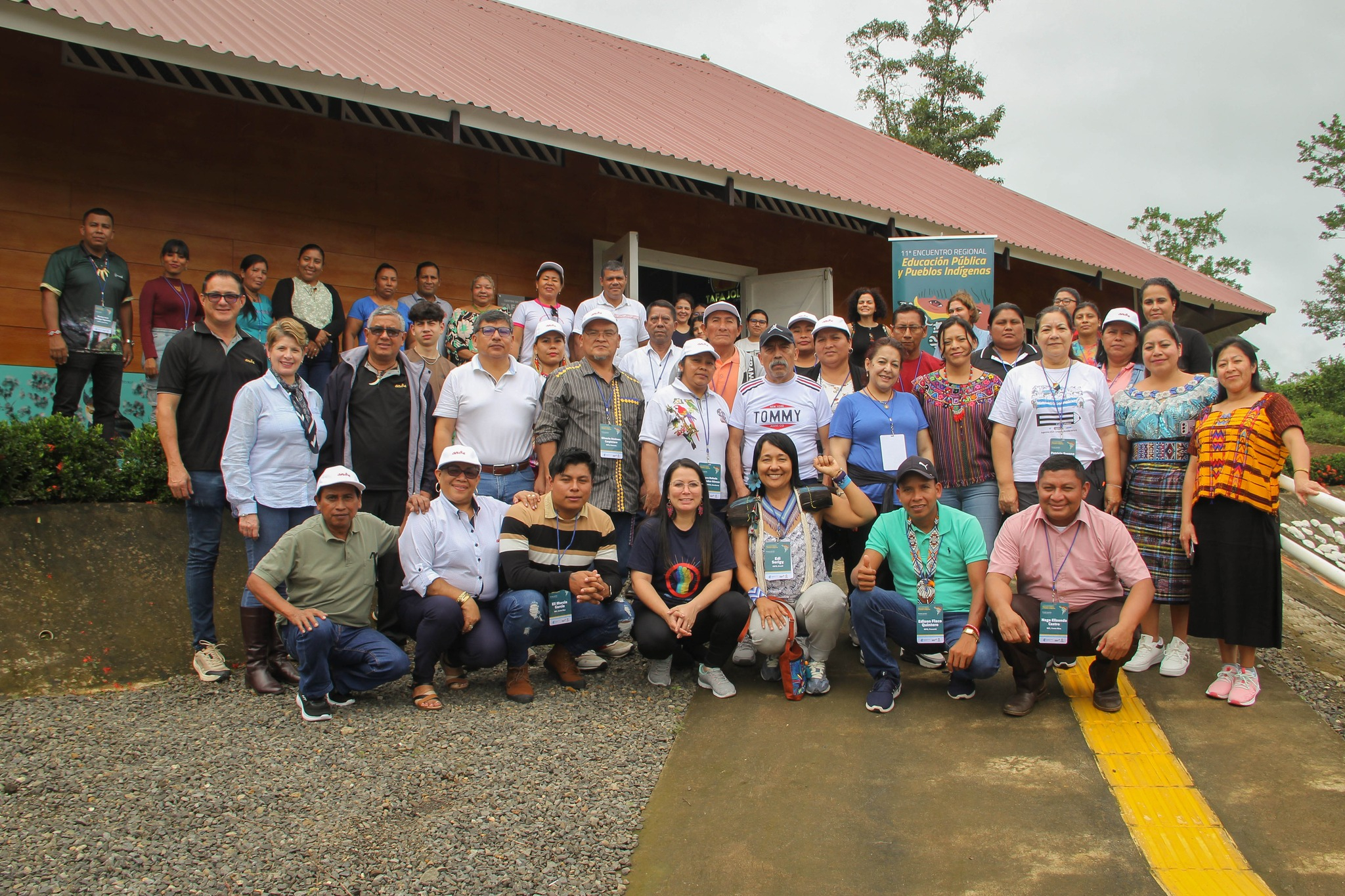 Docentes indígenas lideran la resistencia pedagógica 