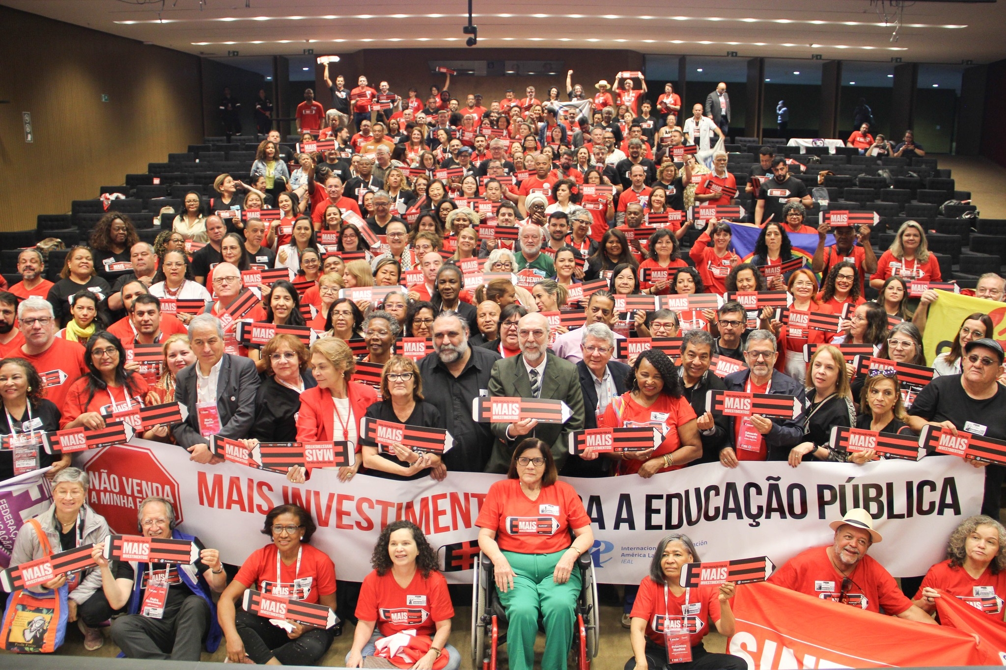 Campaña ¡Por la Pública! impulsa la organización y la defensa de la educación en la región