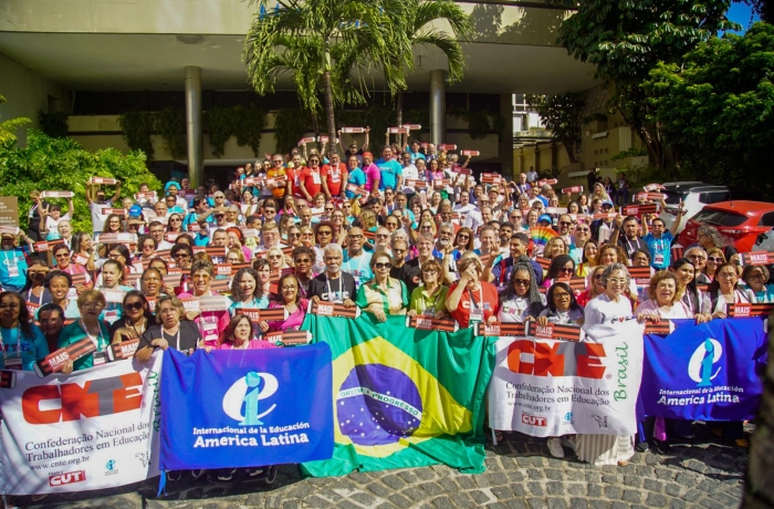 Brasil: CNTE reflexiona sobre el derecho a la educación y democracia en su encuentro de colectivos
