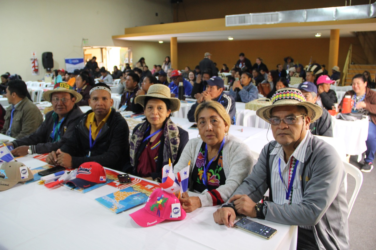 Educadores y educadoras indígenas exigen a los gobiernos de la región compromiso con educación de sus pueblos 