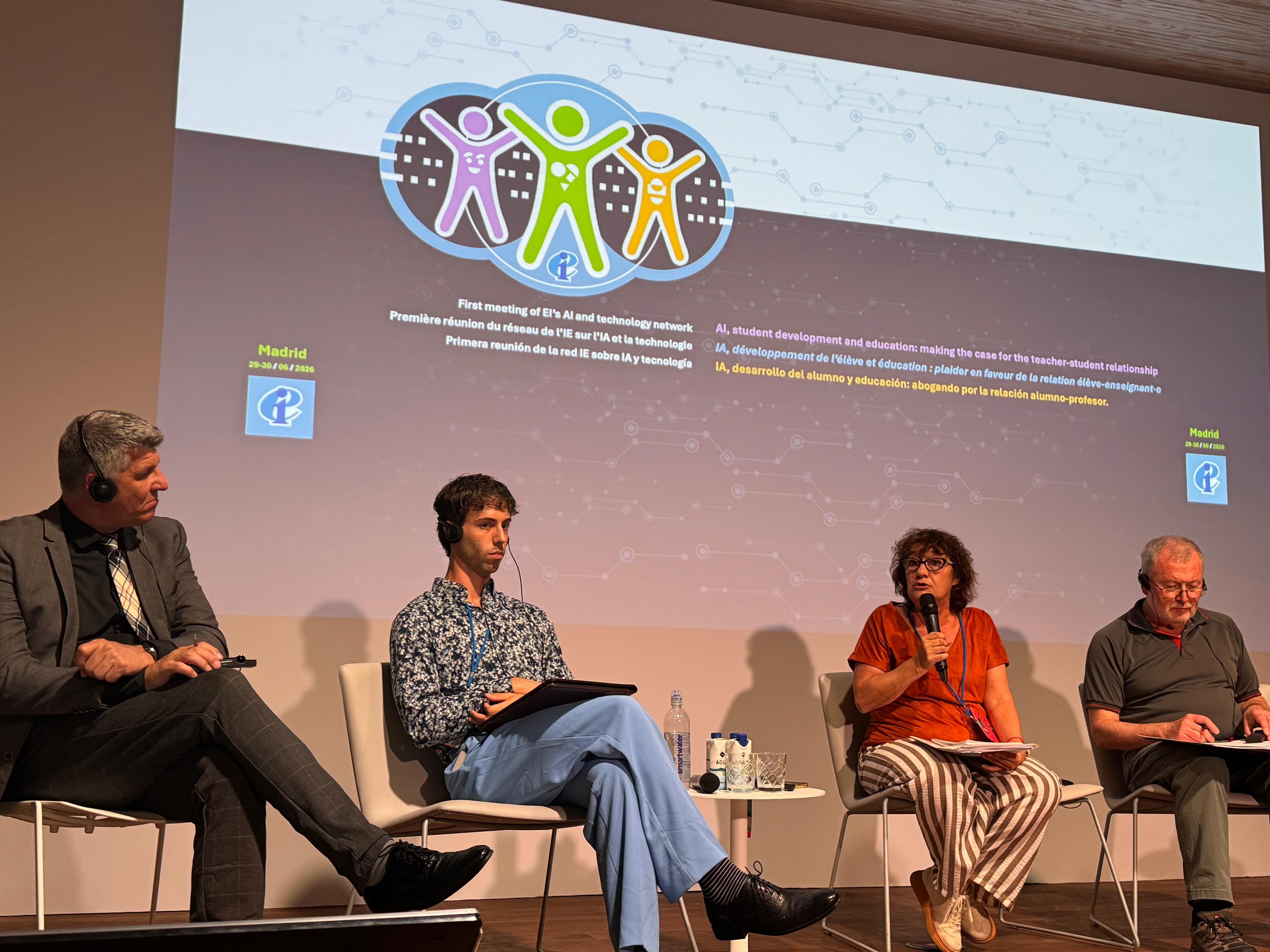 América Latina impulsa agenda sindical sobre Inteligencia Artificial en la educación 
