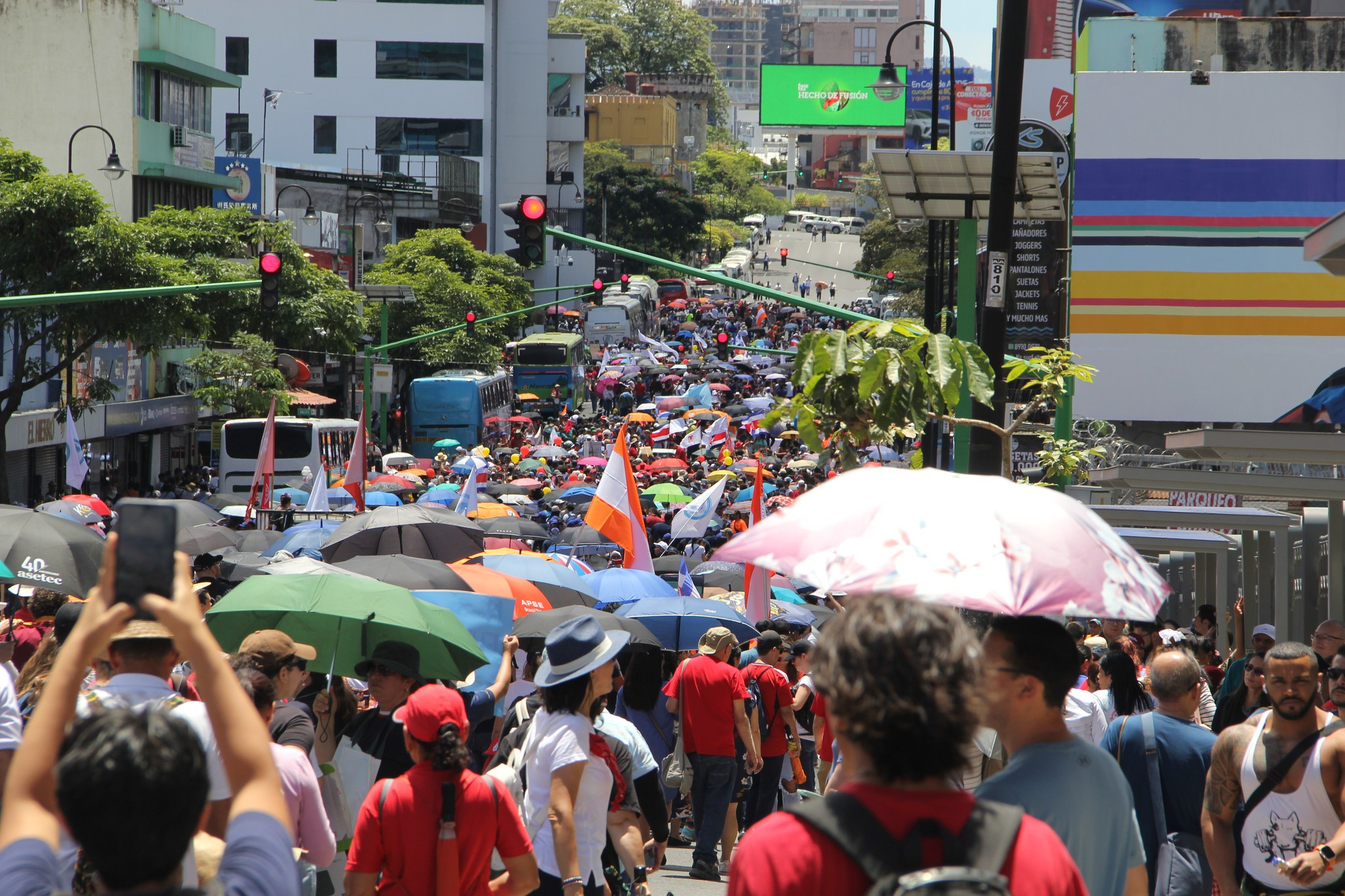 Costa Rica: Sindicatos de la educación participan en Gran Marcha por la Educación Pública  