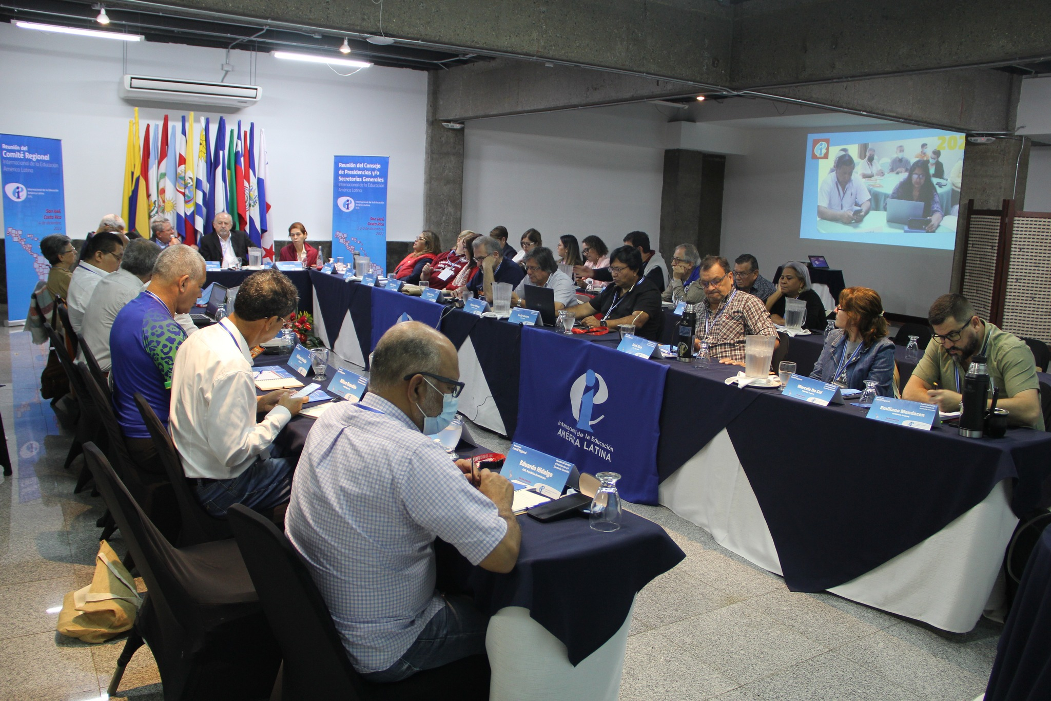 Dirigentes de América Latina dialogan sobre educación pública y el fortalecimiento de las democracias de la región