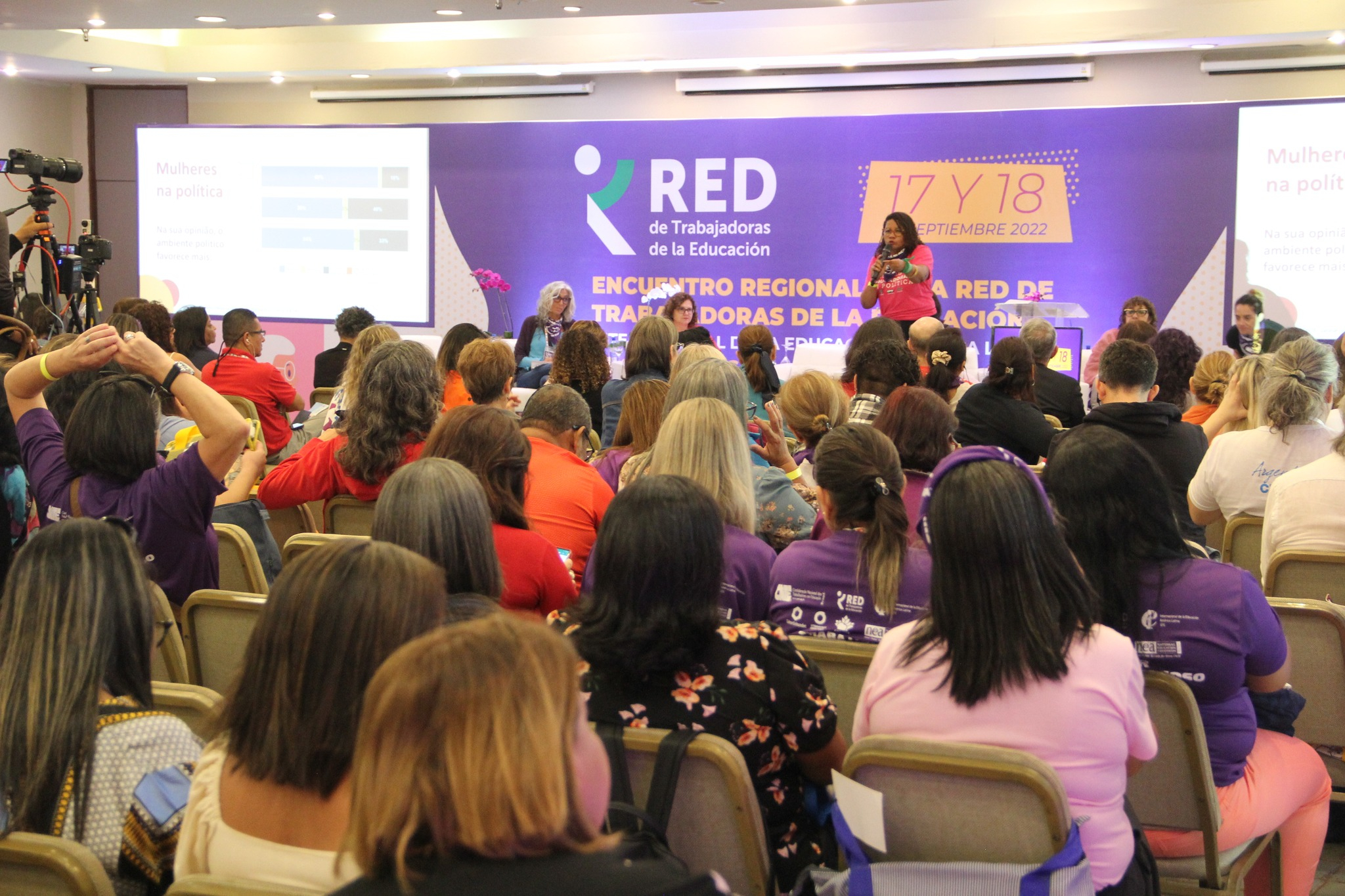 Red de Trabajadoras de la IEAL analiza su rol en coyuntura actual y celebra luchas de sus afiliadas