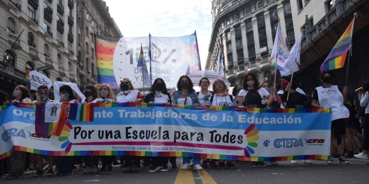Participación de CTERA en la Marcha del Orgullo en Argentina