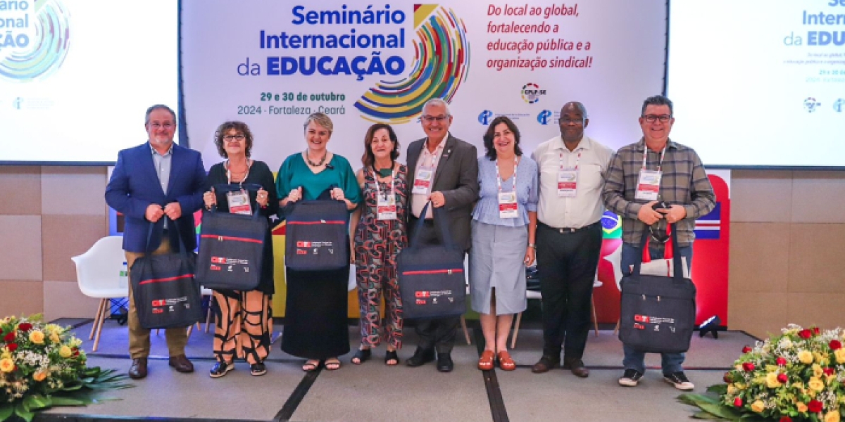 Seminario Internacional sobre el futuro de la educación pública en Brasil